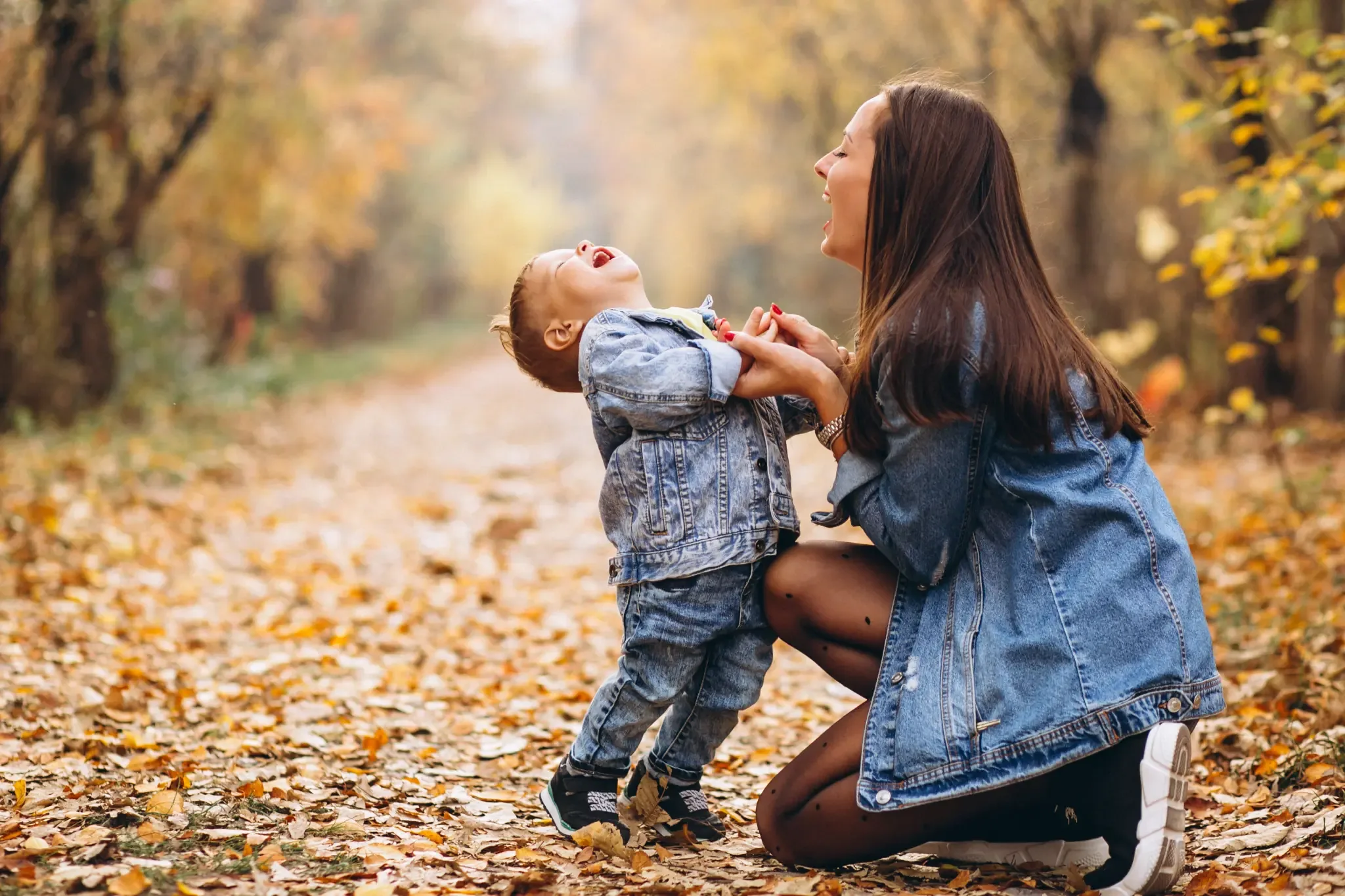 Family and engagement sessions: skin prep at Banyan & Bamboo, South Austin